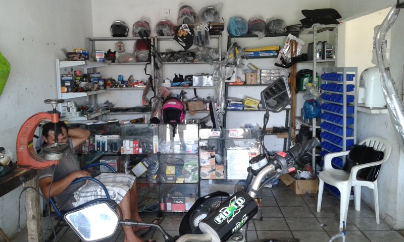 Como montar uma loja de motopeças?
